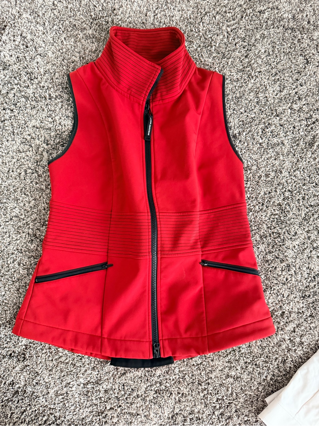 Xs Asmar Red Vest